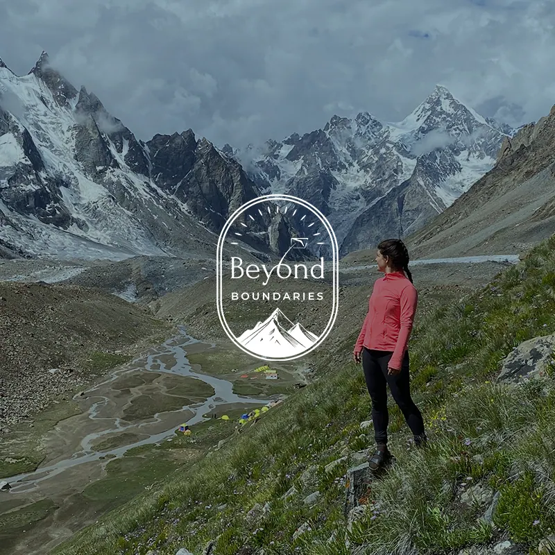 Logo Beyond Boundaries en forme de boussole